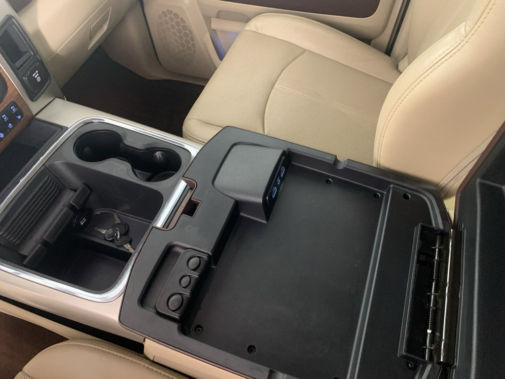 Used 2018 RAM 2500 Laramie AWD/4WD image 28