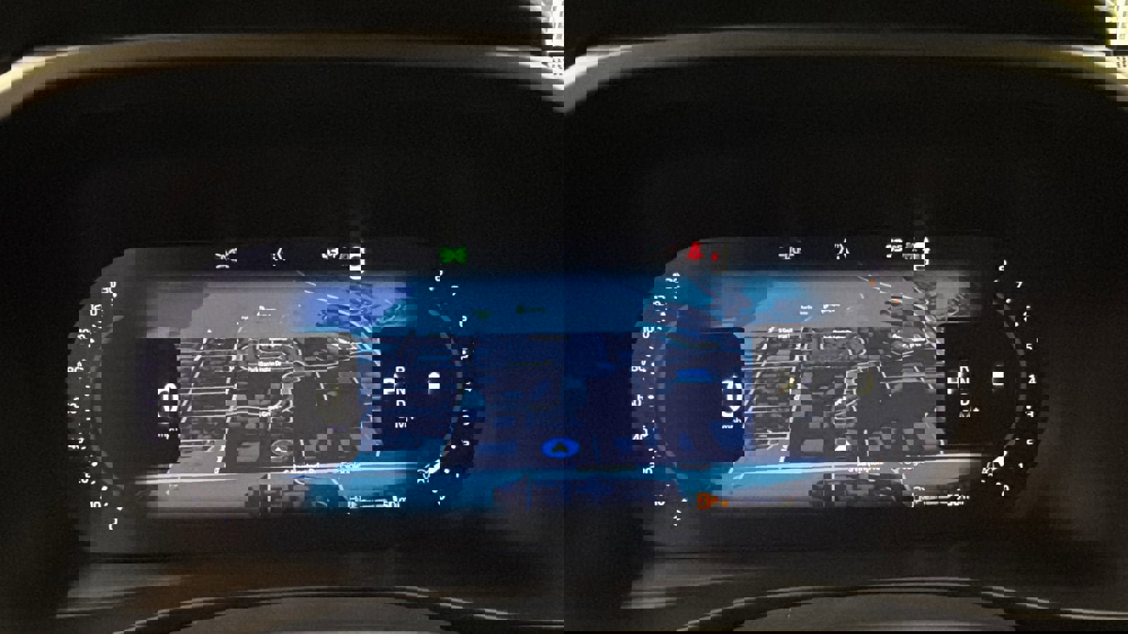 New 2026 Volvo XC40 B5 Plus w/ Climate Package image 15