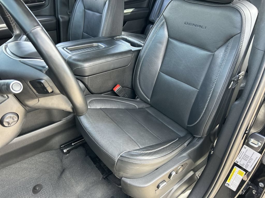 Used 2023 GMC Yukon XL Denali w/ Max Trailering Package AWD/4WD image 19