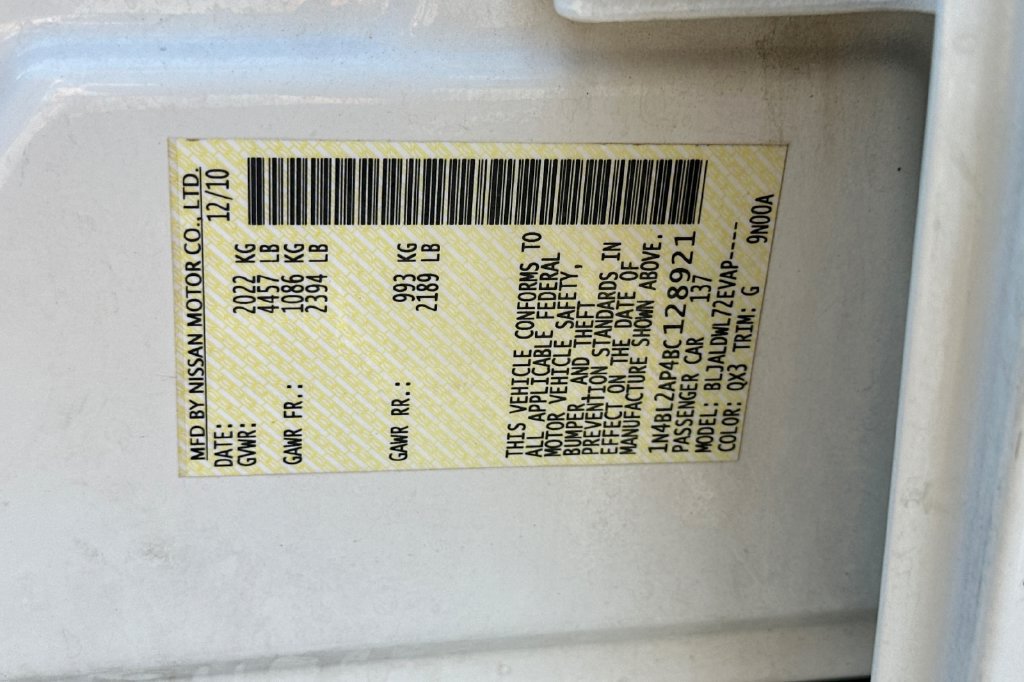 Used 2011 Nissan Altima 3.5 SR FWD image 30