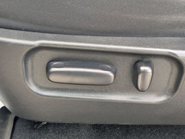 Used 2020 Toyota Tacoma TRD Off-Road w/ Technology Package image 20