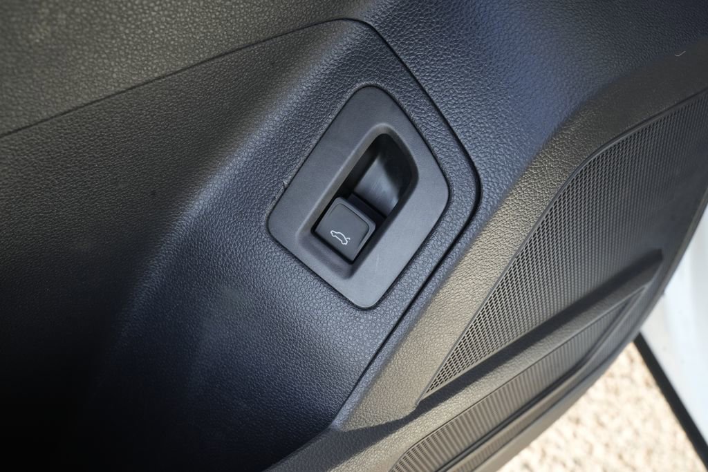 Used 2018 Volkswagen Atlas SE image 26