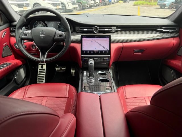 Used 2022 Maserati Quattroporte Trofeo RWD image 41