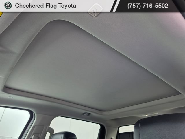 Used 2024 Toyota Tundra Limited AWD/4WD image 16