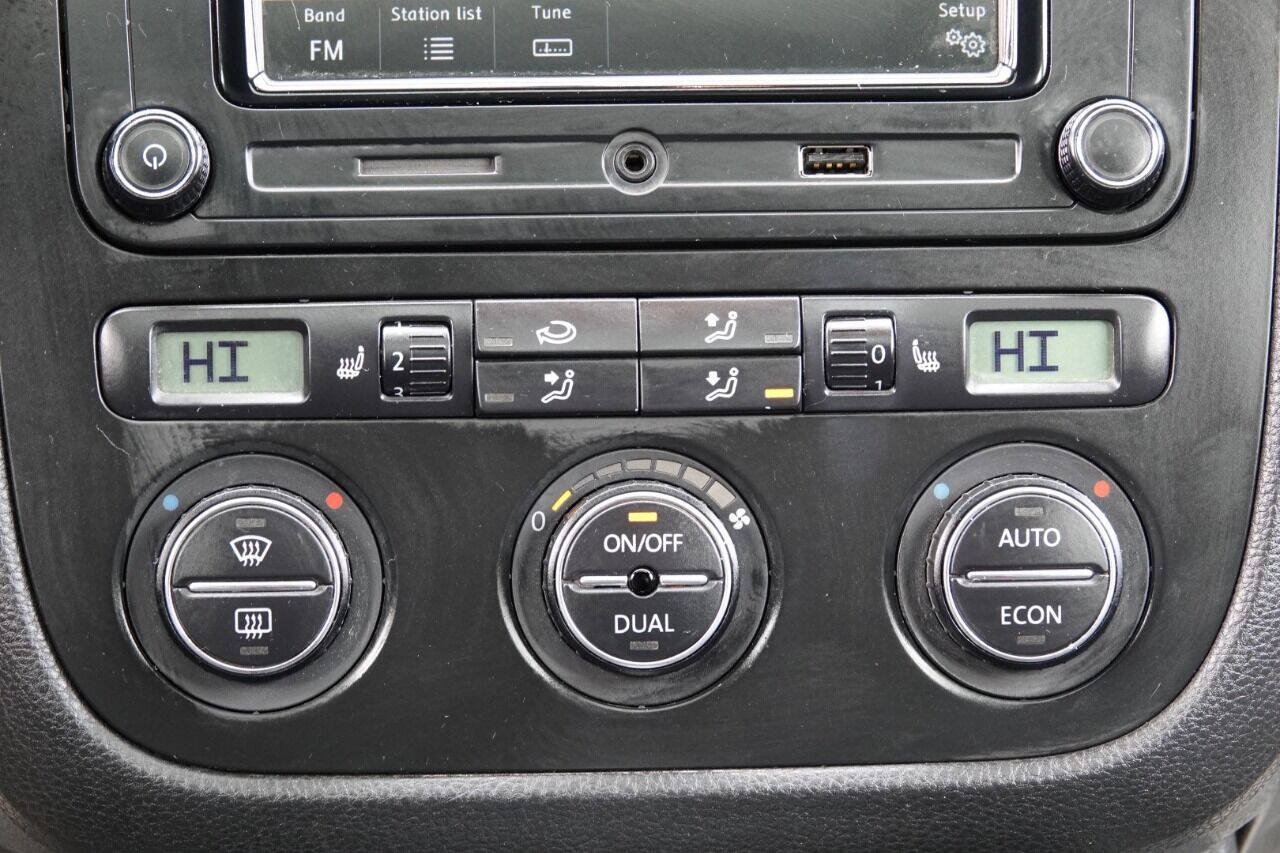 Used 2007 Volkswagen GTI 4-Door FWD image 66