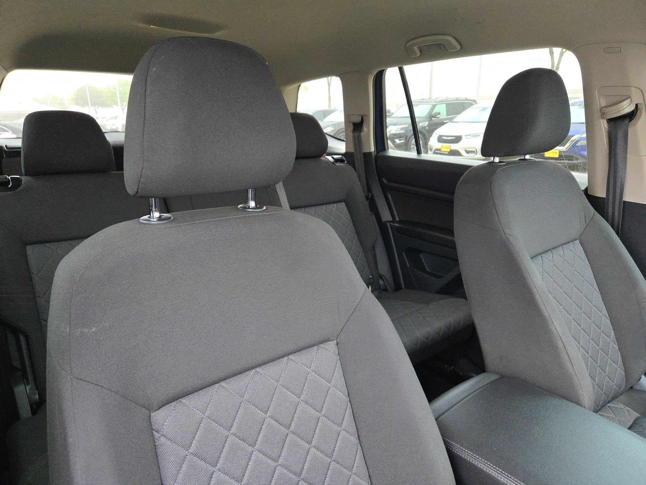 Used 2018 Volkswagen Atlas S image 32