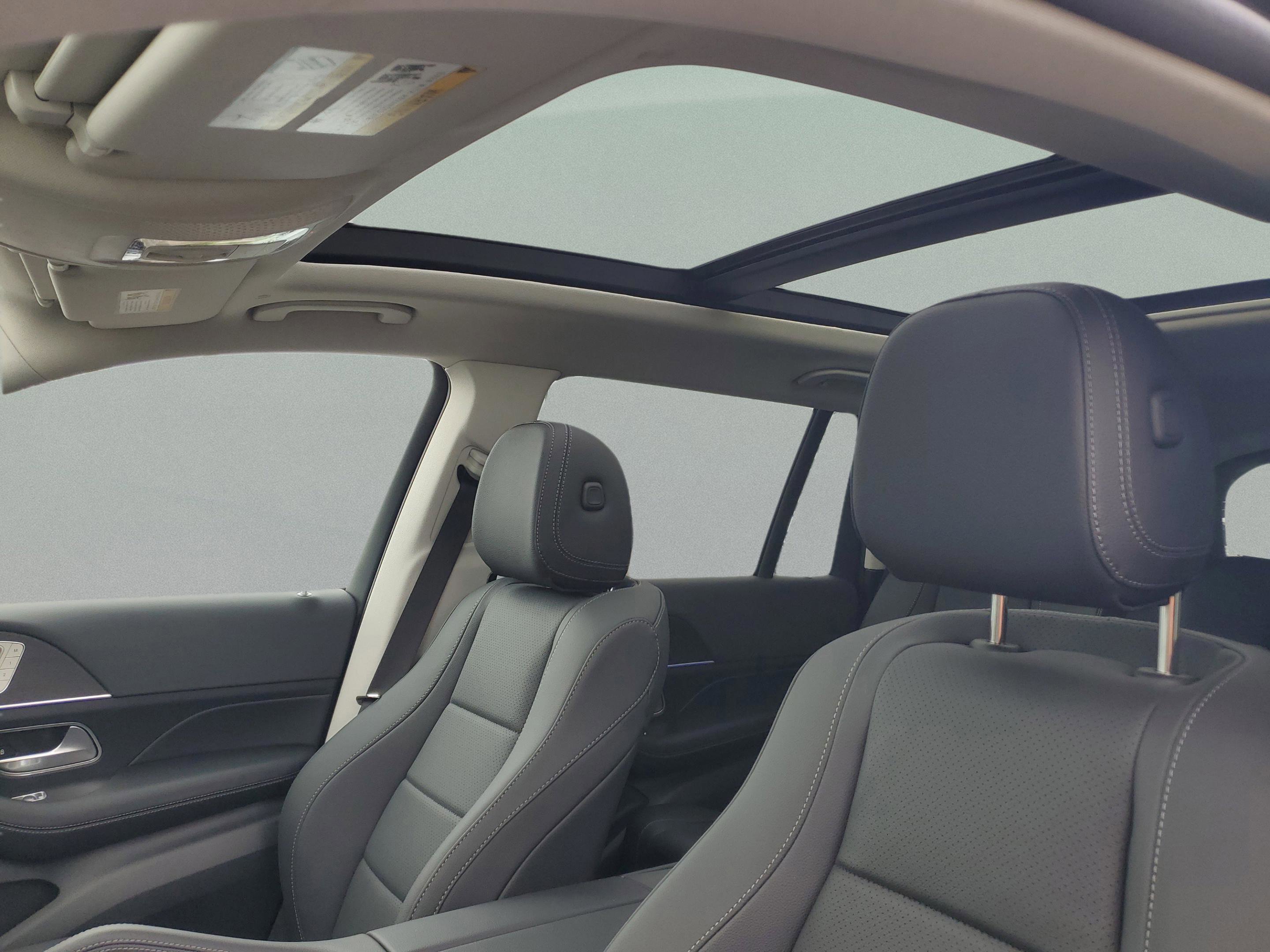 Certified 2026 Mercedes-Benz GLS 450 4MATIC image 20