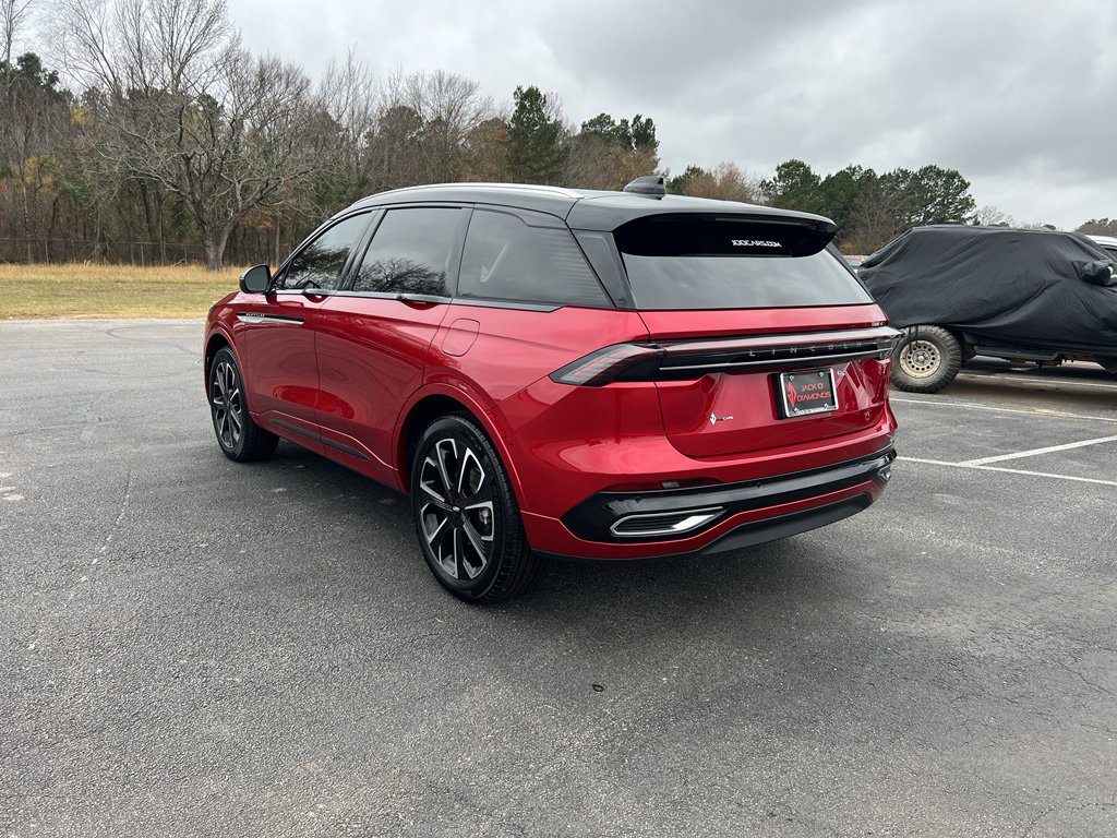 New 2026 Lincoln Nautilus Reserve image 4