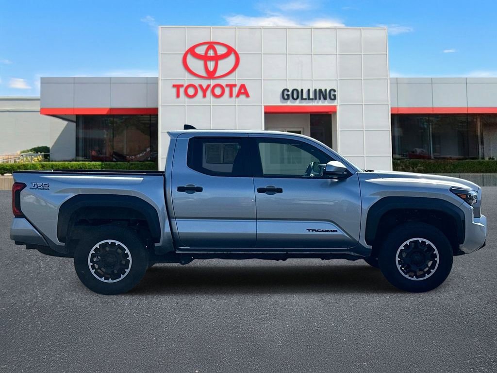 Used 2024 Toyota Tacoma TRD Off-Road AWD/4WD image 6