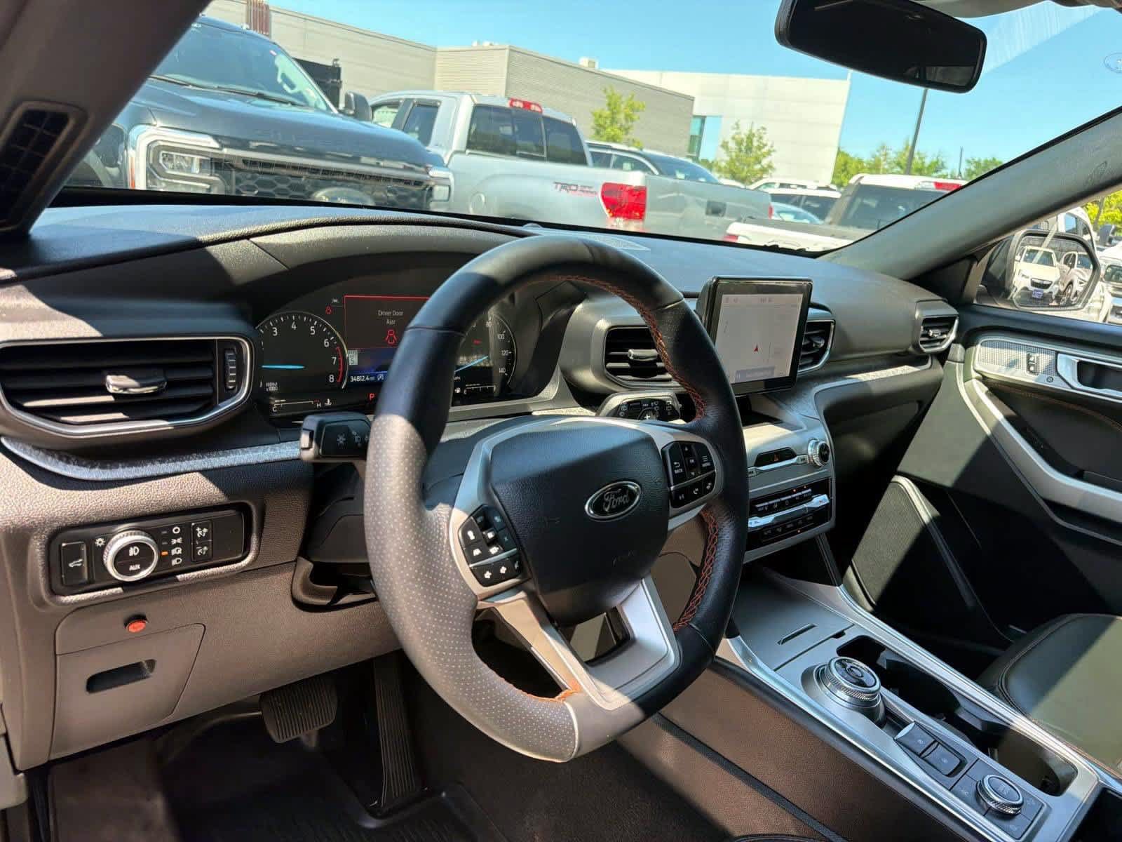 Used 2023 Ford Explorer Timberline w/ Timberline Technology Package AWD/4WD image 15