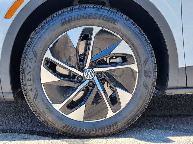 Certified 2022 Volkswagen ID.4 Pro AWD/4WD image 9