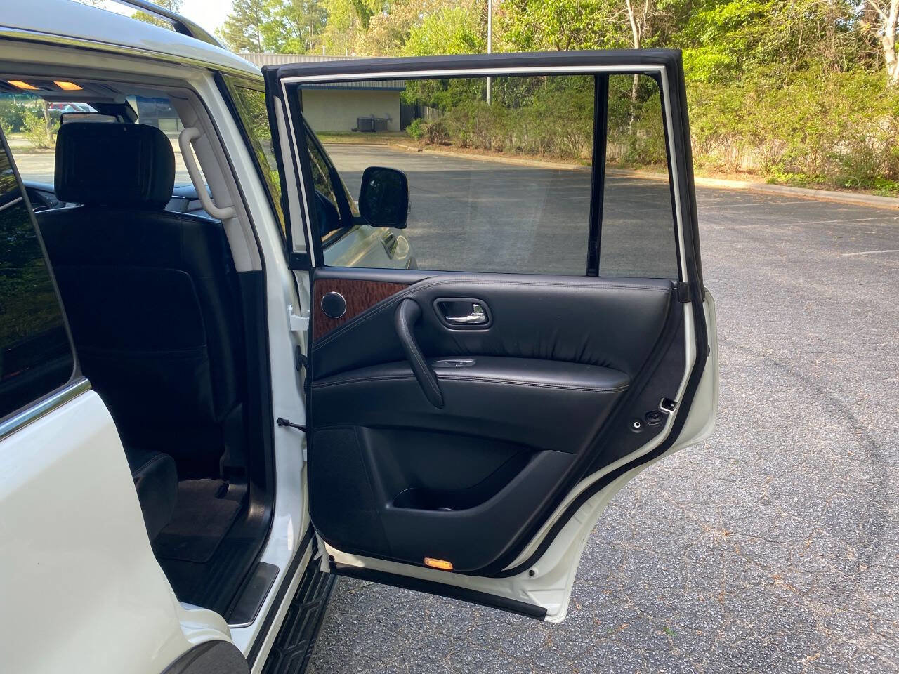 Used 2017 Nissan Armada Platinum RWD image 66