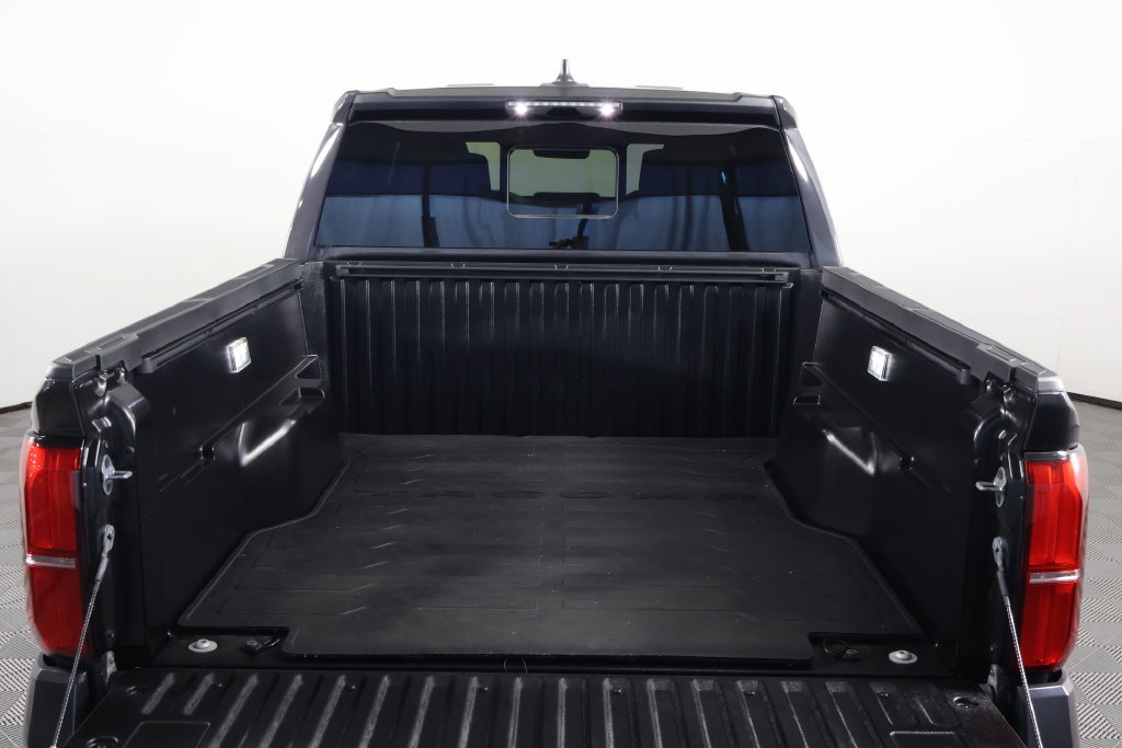 Used 2025 Toyota Tacoma SR5 w/ SR5 Upgrade Package RWD image 14