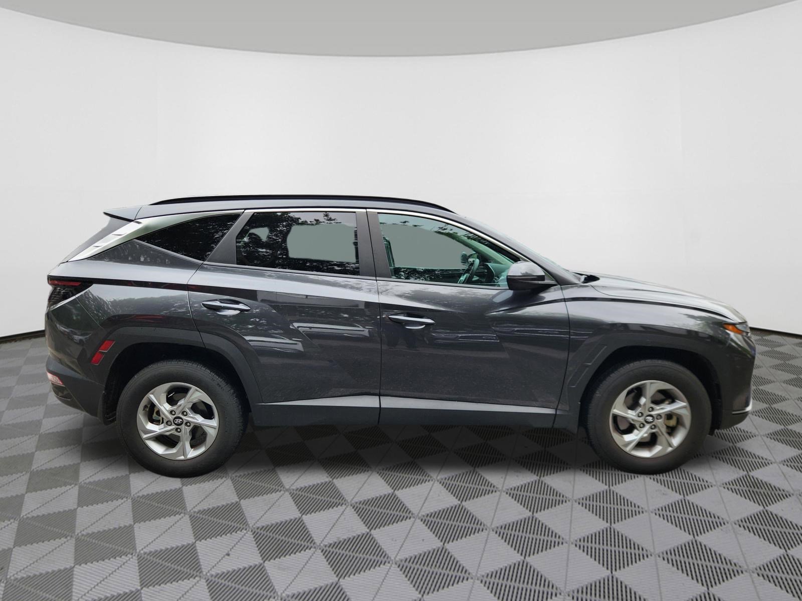 Certified 2023 Hyundai Tucson SEL AWD/4WD image 6