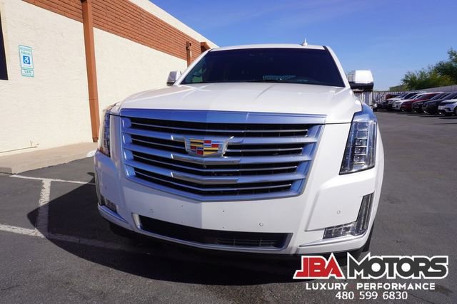 Used 2020 Cadillac Escalade ESV Platinum image 20