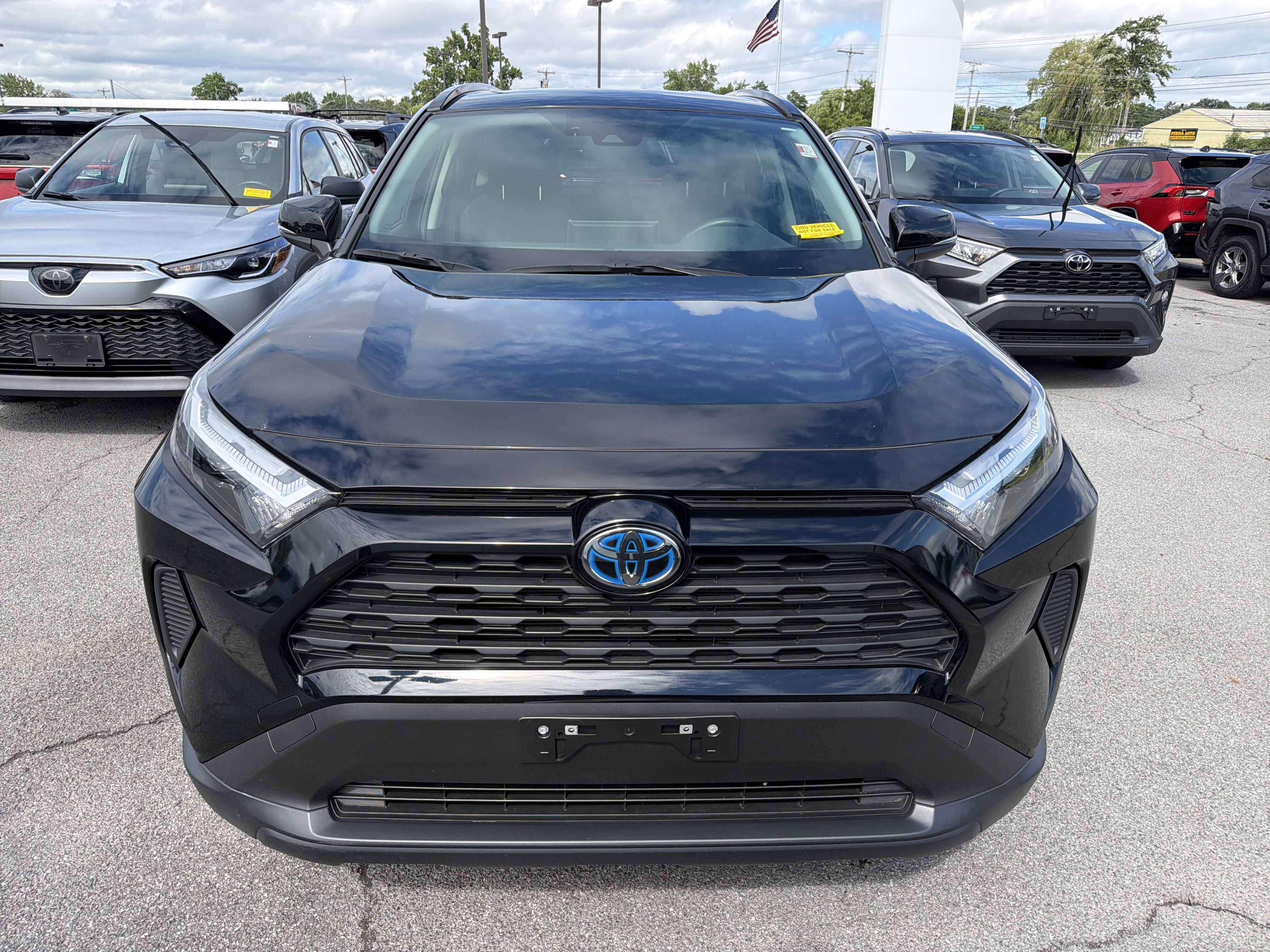 Used 2023 Toyota RAV4 XLE w/ XLE Grade Weather Package AWD/4WD image 3