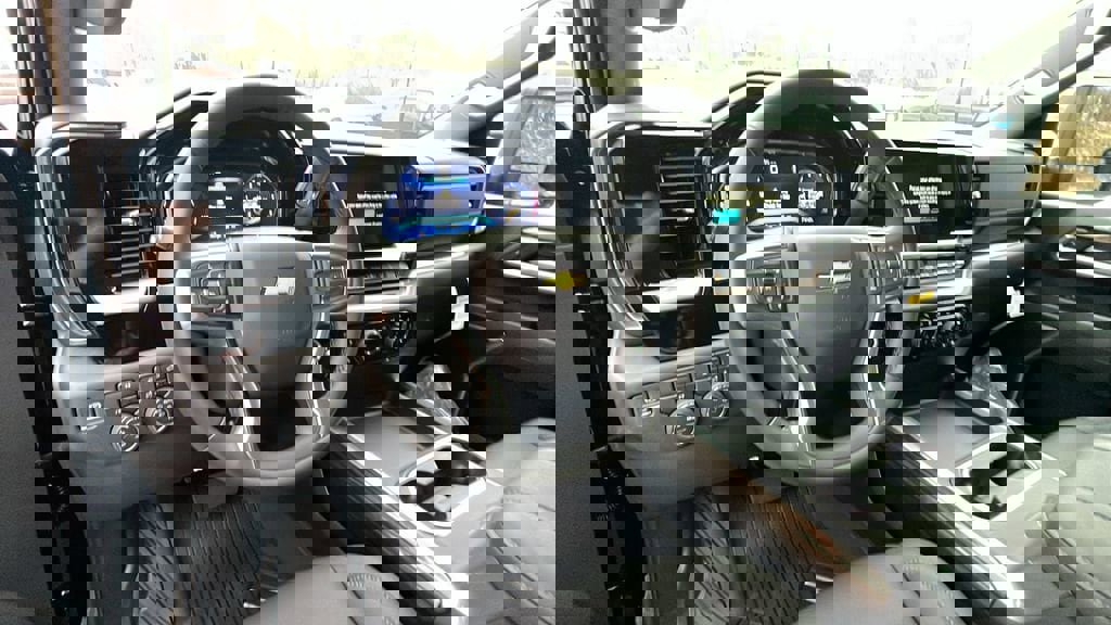New 2026 Chevrolet Silverado 3500 LT w/ All Star Edition image 18