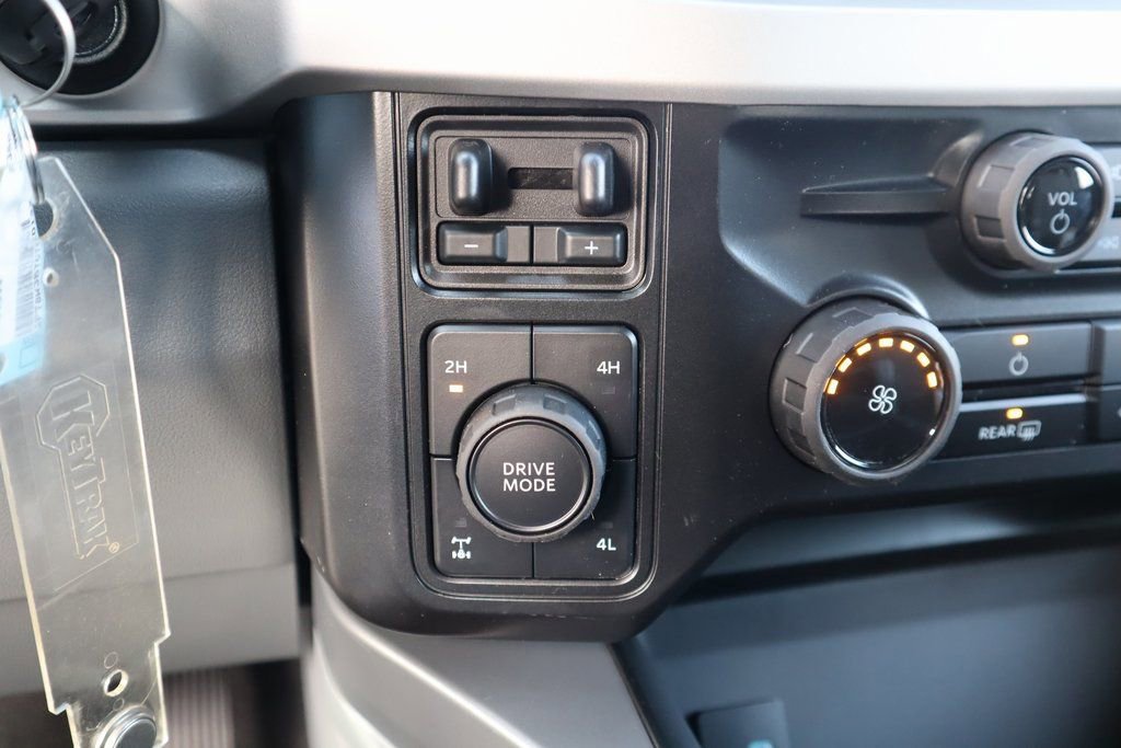 New 2026 Ford F350 XLT w/ 360-Degree Camera Package image 7