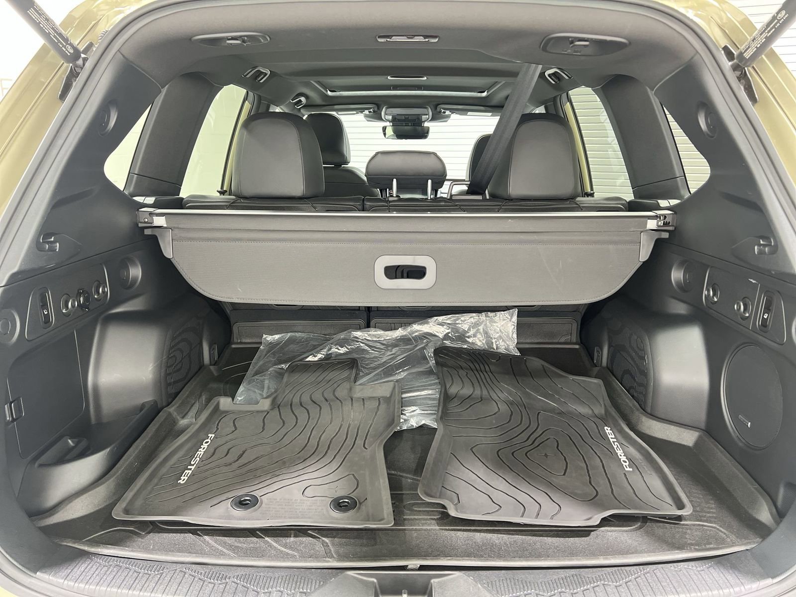 Certified 2025 Subaru Forester Limited image 24