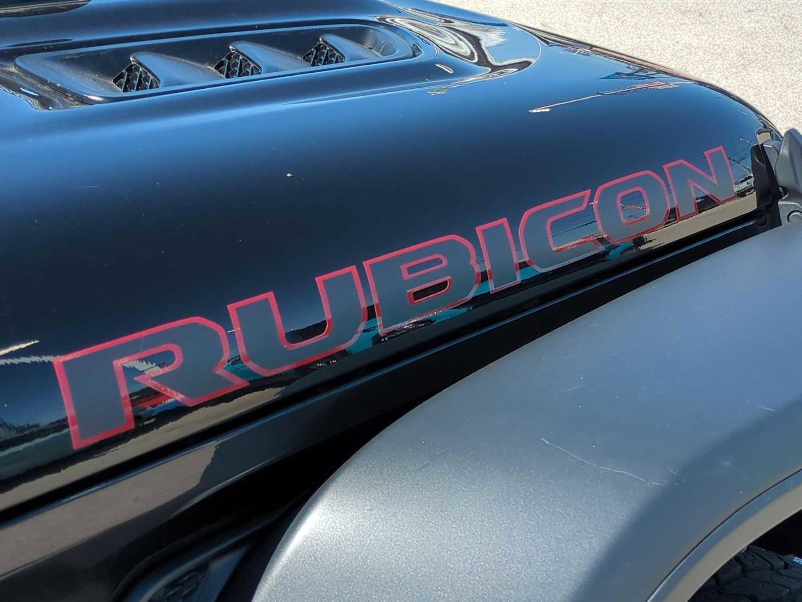 Used 2023 Jeep Wrangler Unlimited Rubicon image 32