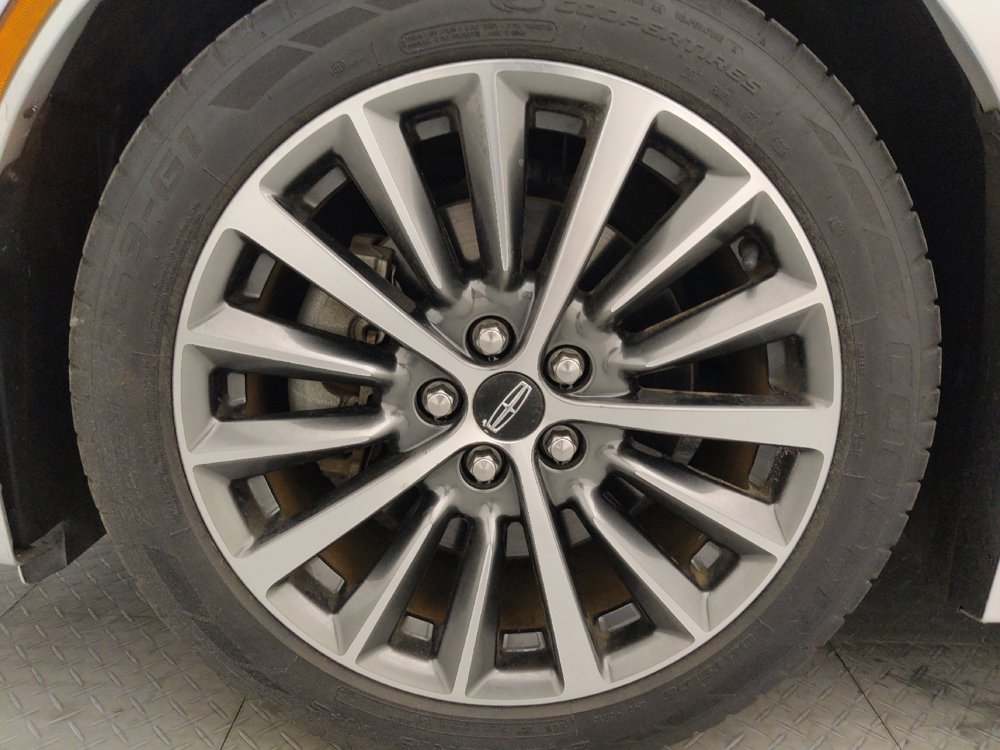 Used 2017 Lincoln MKZ Select w/ Select Plus Package FWD image 31