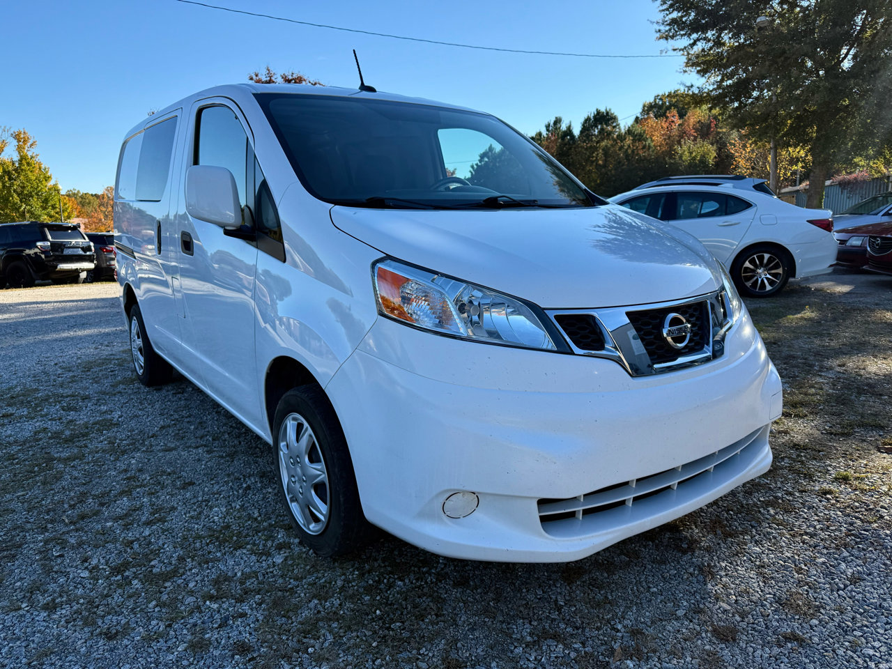 Used 2020 Nissan NV200 SV w/ Sliding Glass Door Package image 3