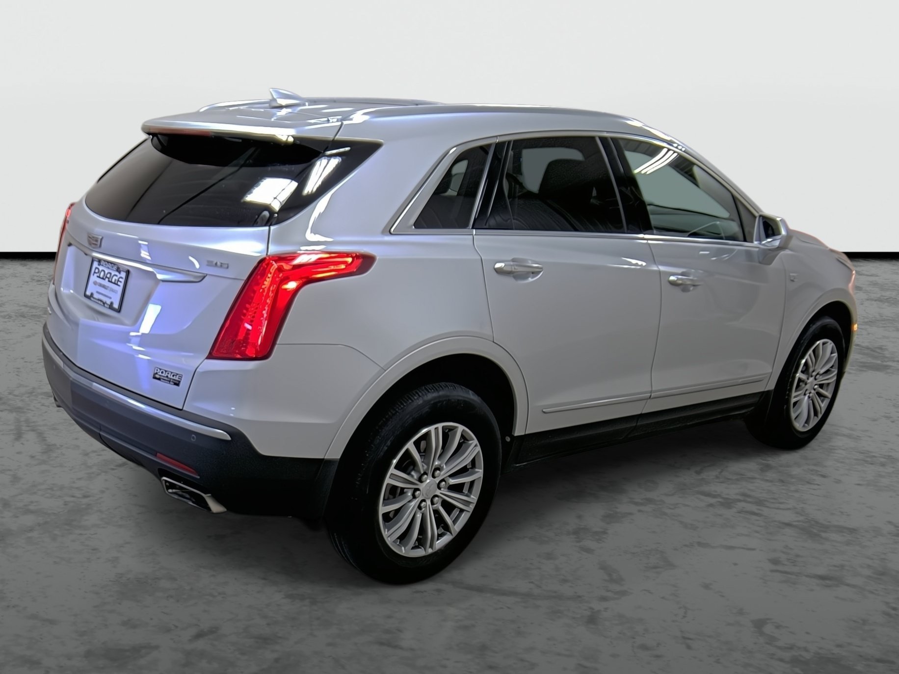 Used 2019 Cadillac XT5 Luxury AWD/4WD image 4