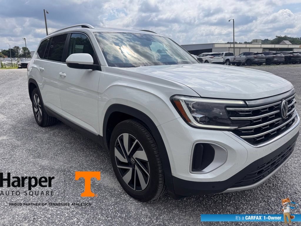 Used 2025 Volkswagen Atlas SEL AWD/4WD image 7