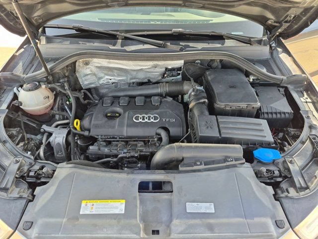 Used 2018 Audi Q3 2.0T Premium Plus w/ Premium Plus Package AWD/4WD image 23