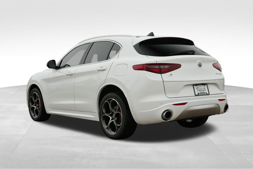 Used 2020 Alfa Romeo Stelvio Ti w/ Active Blind Spot Package image 6