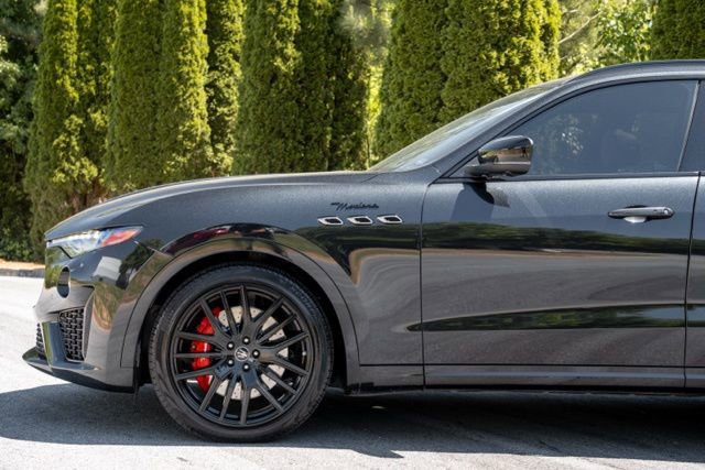 Used 2022 Maserati Levante Modena image 10