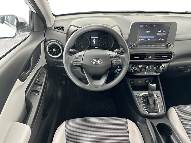 Used 2023 Hyundai Kona SE w/ Cargo Package image 3