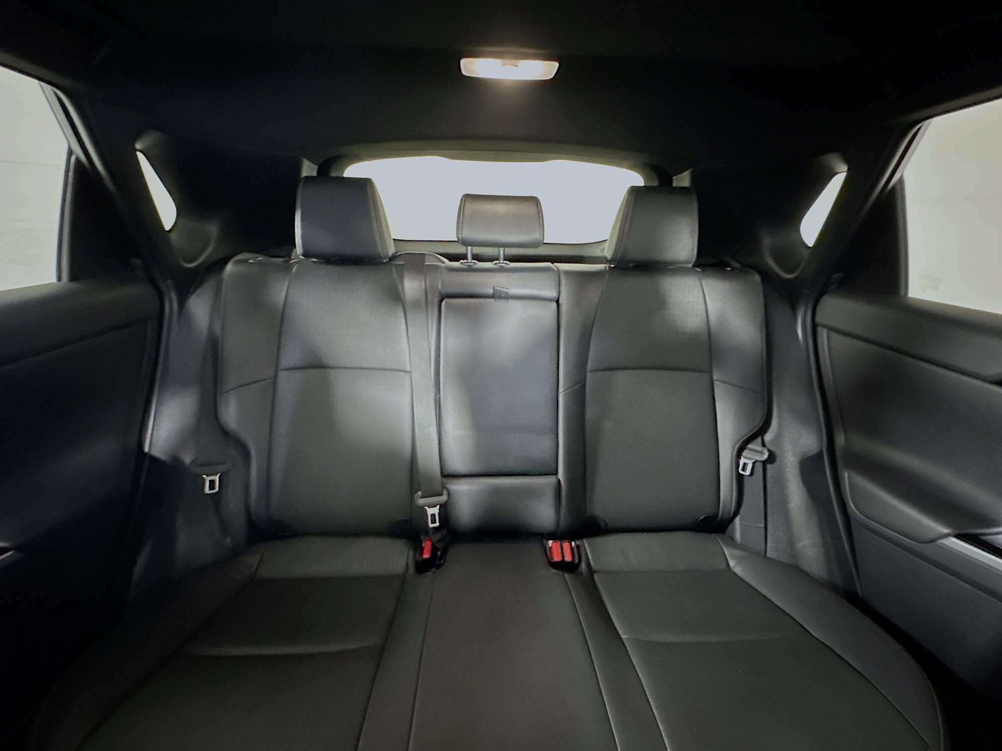 Used 2024 Toyota bZ4X Limited image 28