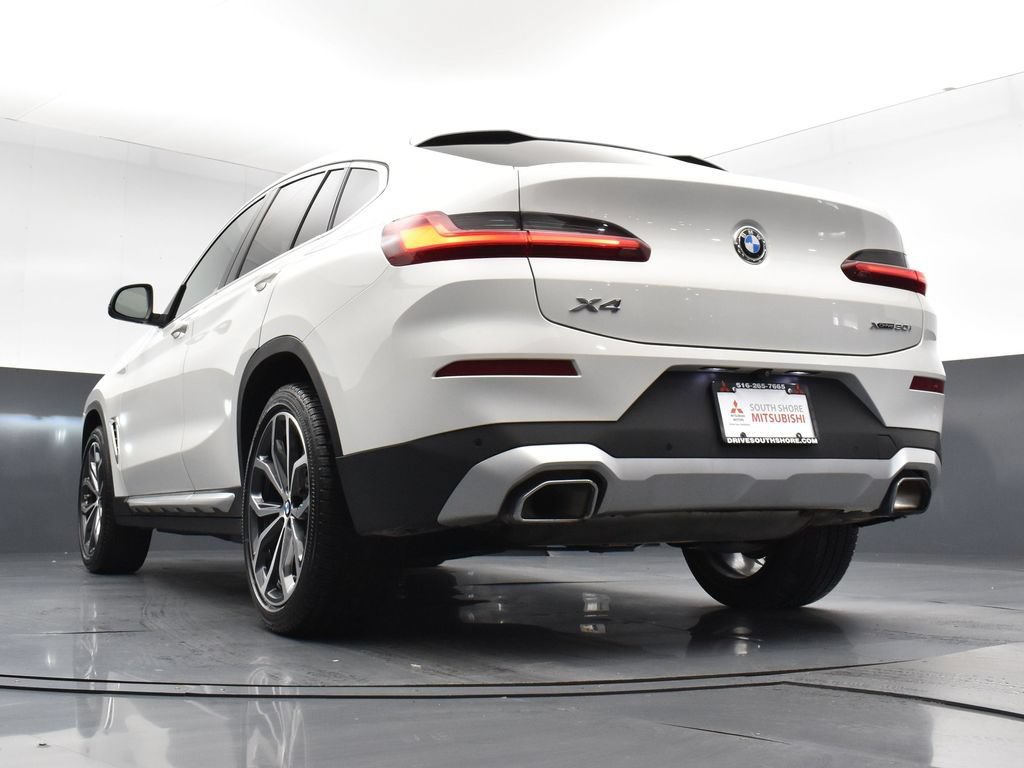Used 2022 BMW X4 xDrive30i AWD/4WD image 25