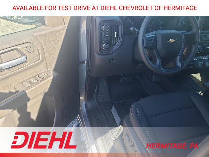New 2026 Chevrolet Silverado 1500 Custom AWD/4WD image 6