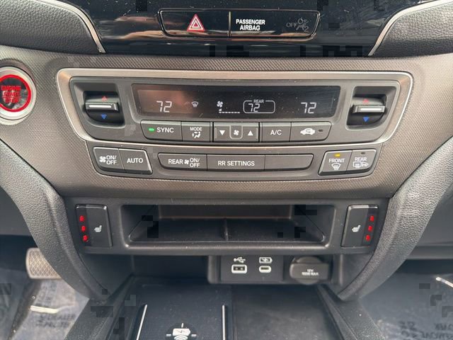 Used 2025 Honda Passport TrailSport image 28