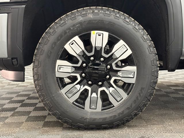 New 2026 GMC Sierra 2500 Denali w/ Denali Reserve Package image 16