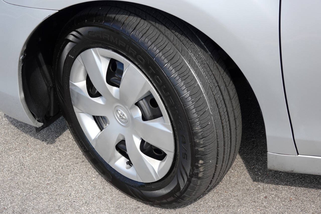 Used 2008 Toyota Camry FWD image 33