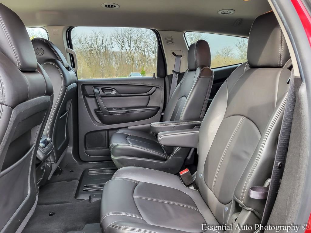 Used 2014 Chevrolet Traverse LT image 10