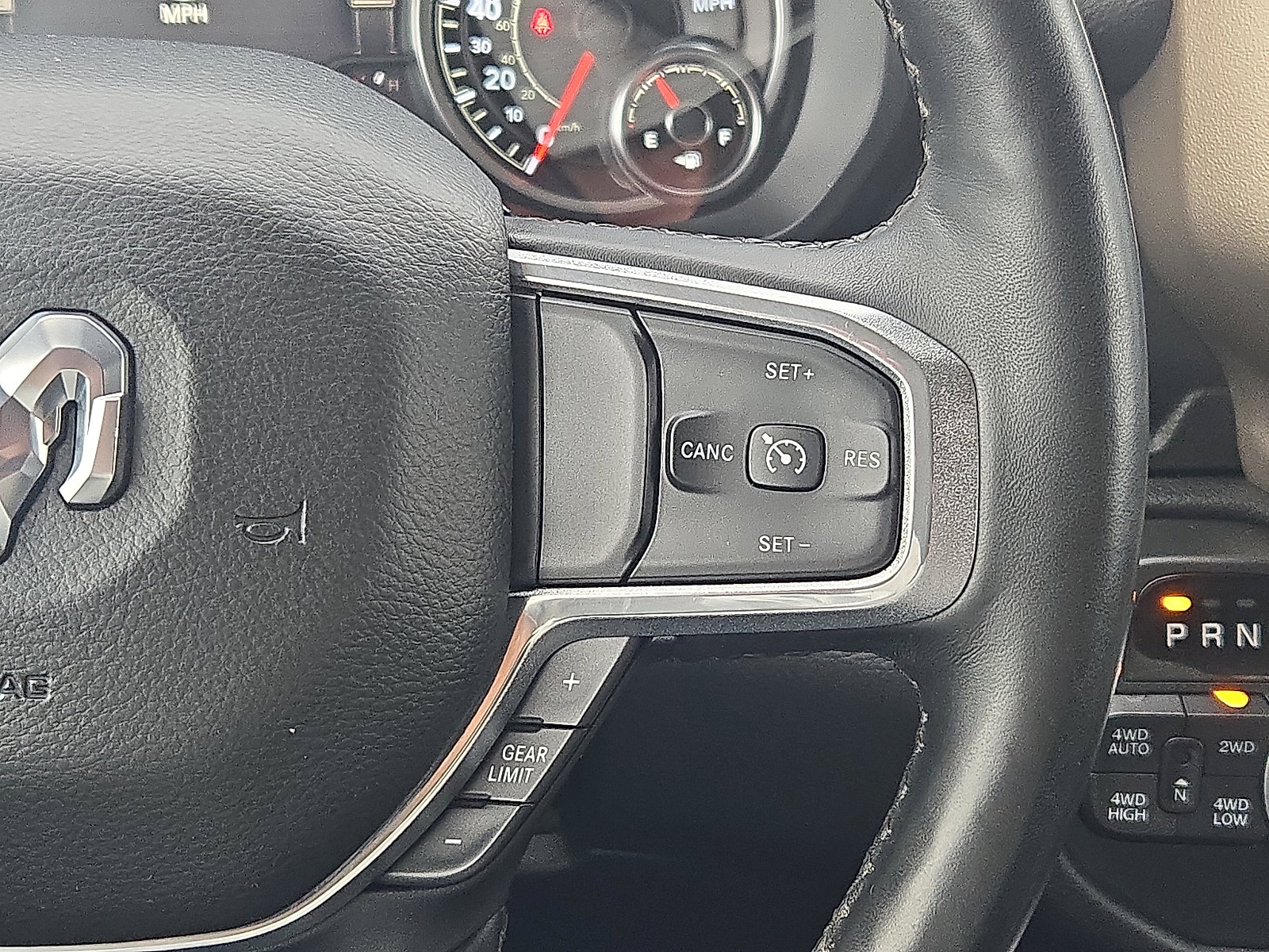 Used 2019 RAM 1500 Laramie image 24