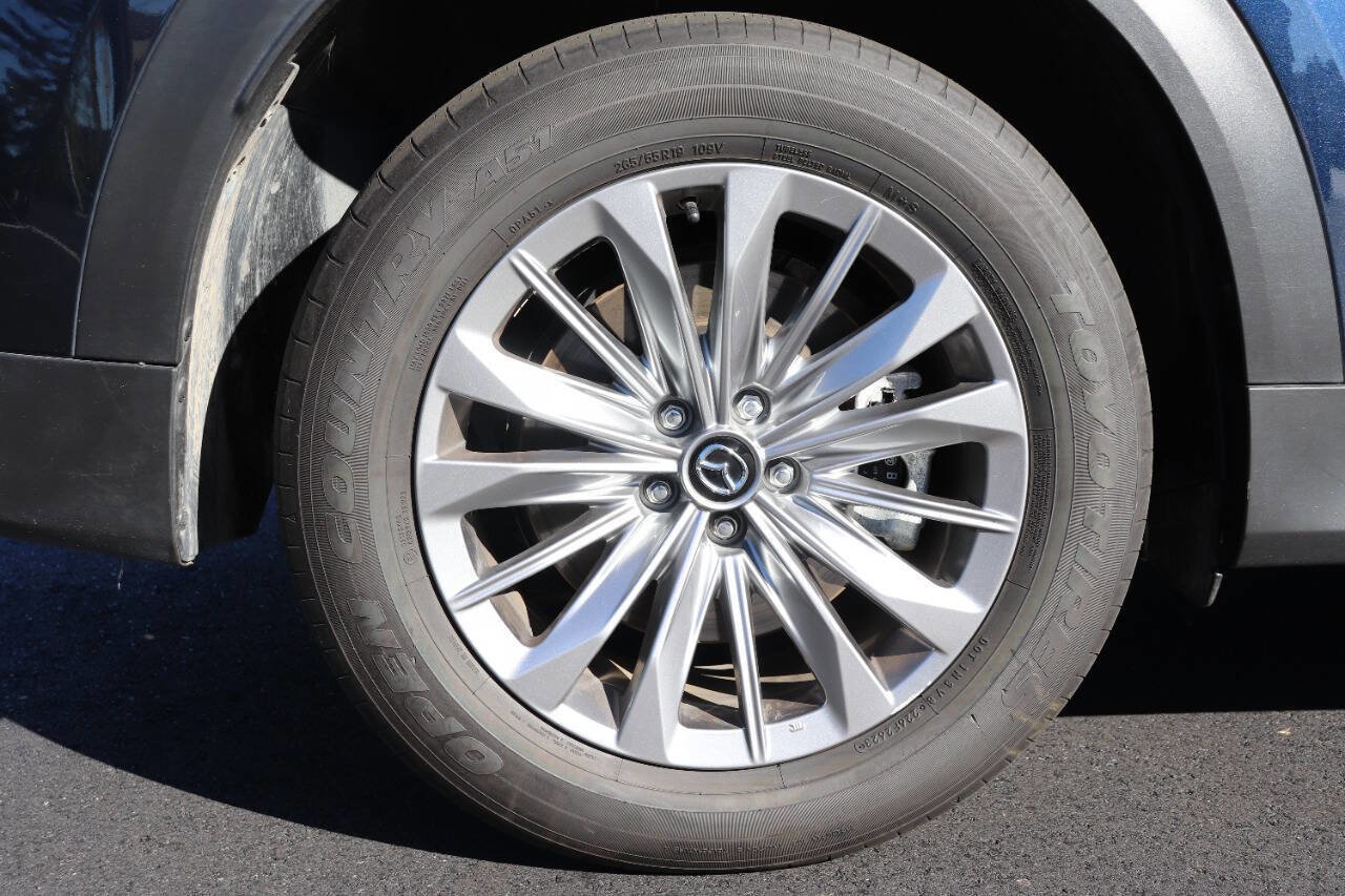 Used 2024 MAZDA CX-90 Plug-In Hybrid w/ Preferred image 12