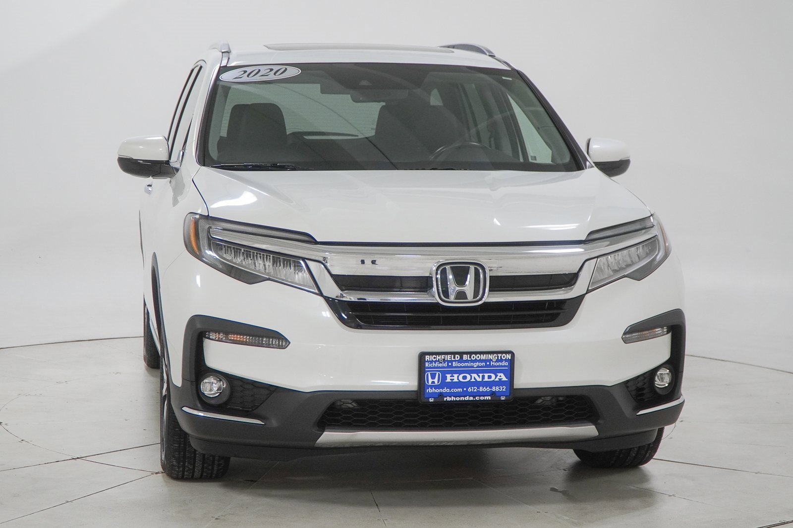 Used 2020 Honda Pilot Touring image 17