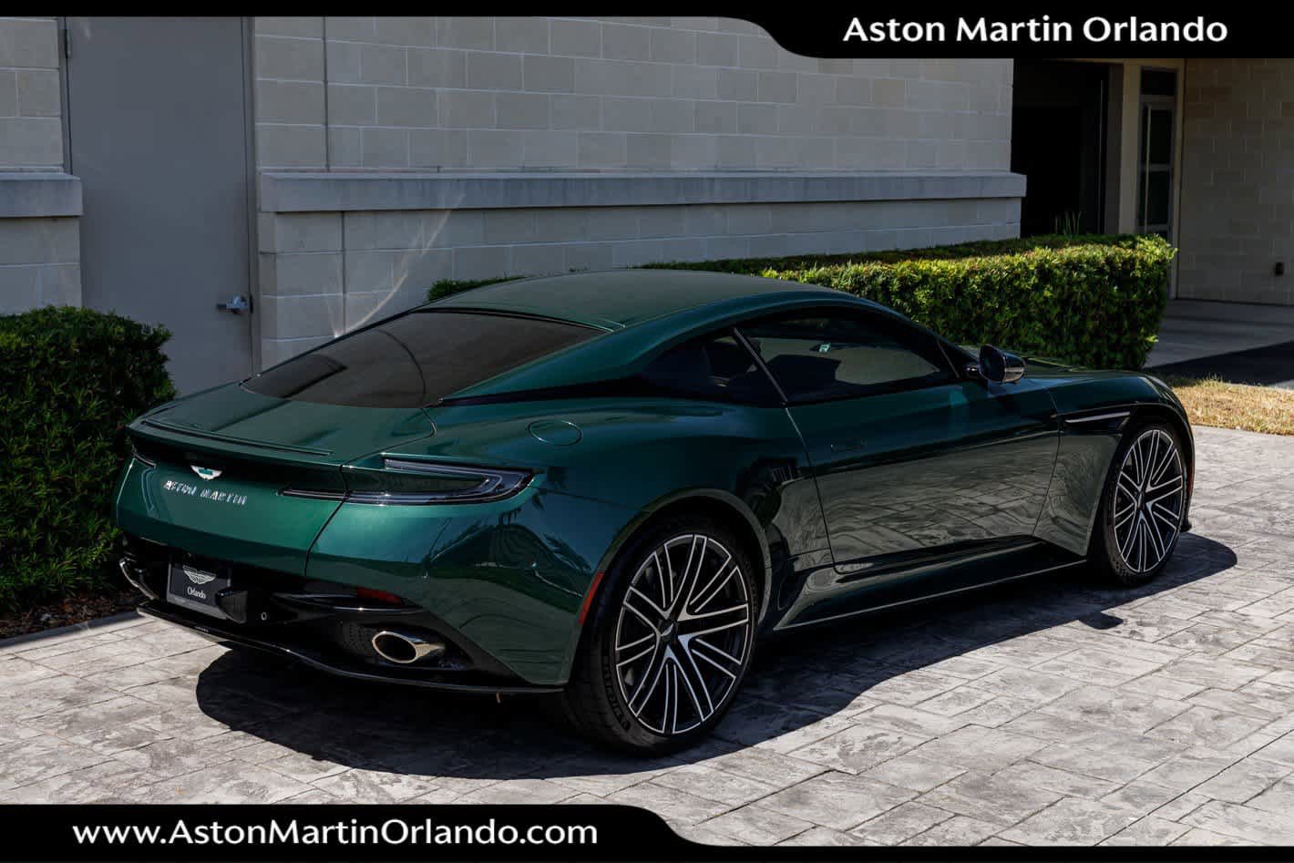 Used 2024 Aston Martin DB12 Coupe RWD image 22