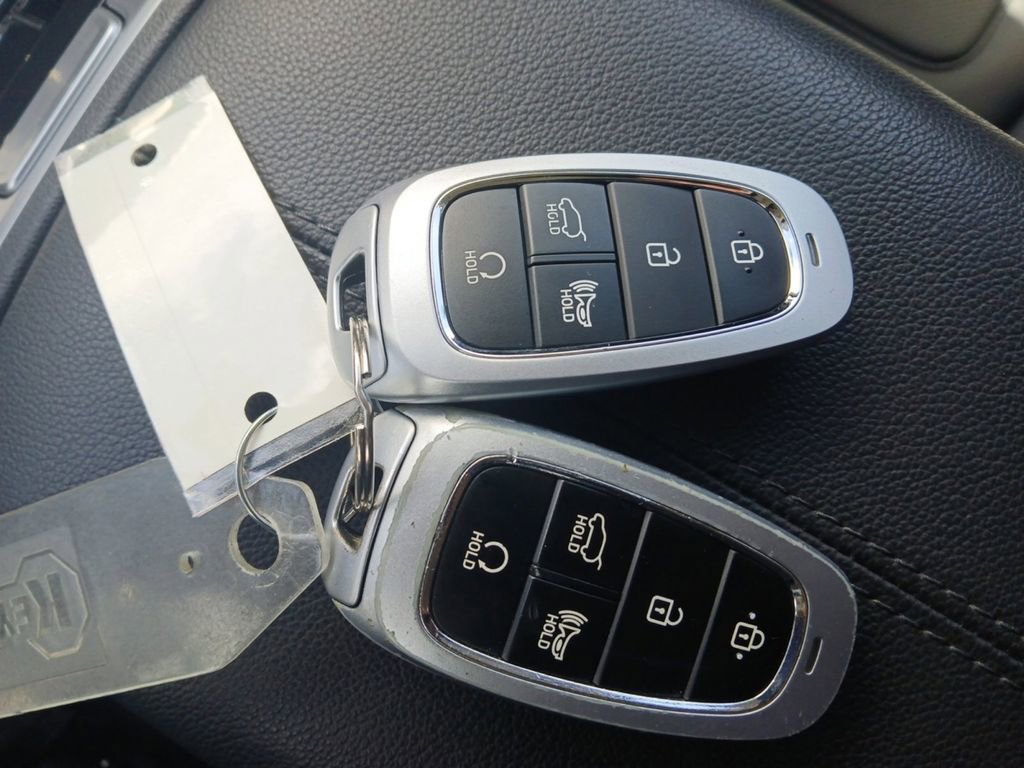 Used 2023 Hyundai Tucson SEL w/ Convenience Package image 6