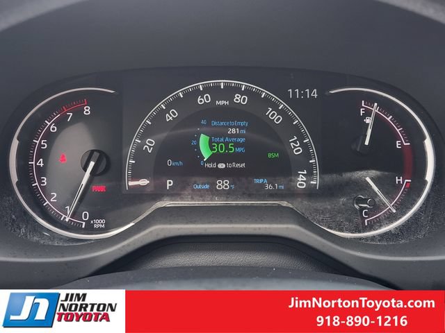 Used 2025 Toyota RAV4 XLE w/ Convenience Package FWD image 17