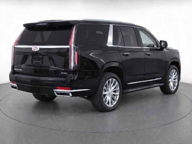 Used 2022 Cadillac Escalade Premium Luxury AWD/4WD image 4