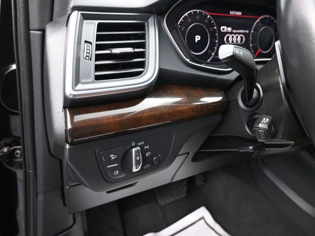 Used 2018 Audi Q5 2.0T Premium Plus w/ Premium Plus Package image 38