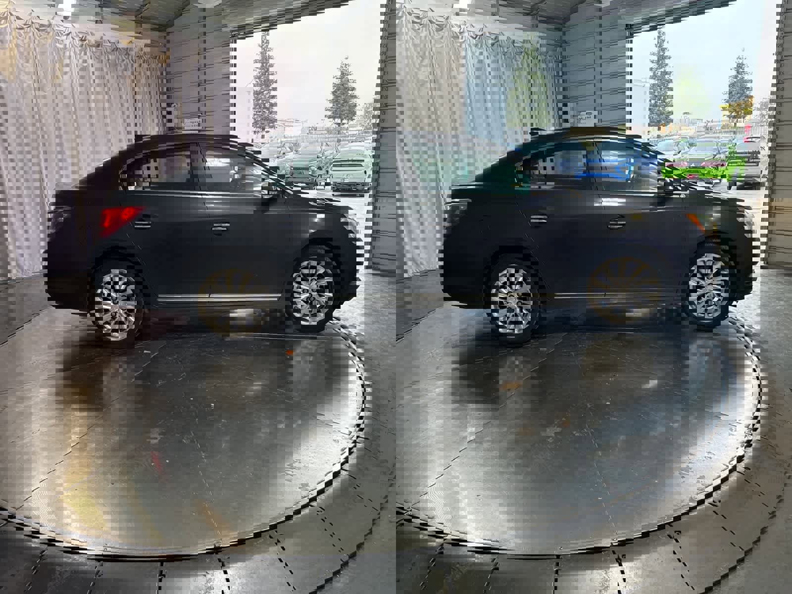 Used 2015 Buick LaCrosse Leather image 4