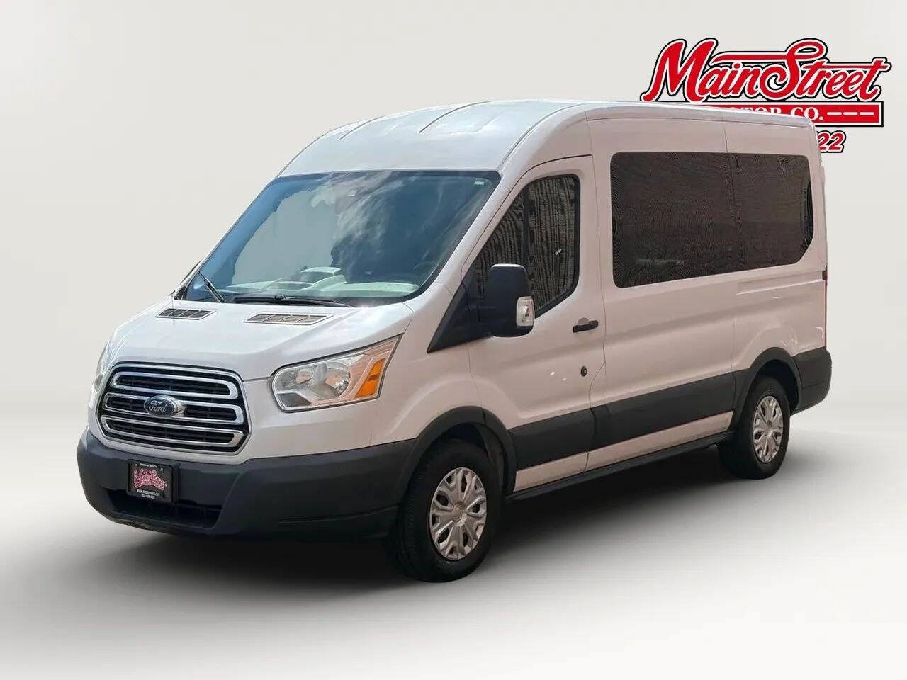 Used 2015 Ford Transit 150 XLT RWD image 4