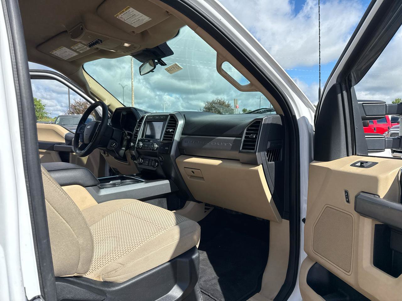 Used 2021 Ford F350 XLT w/ XLT Value Package AWD/4WD image 28